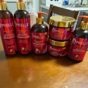 Mielle Pomegranate & Honey Collection
